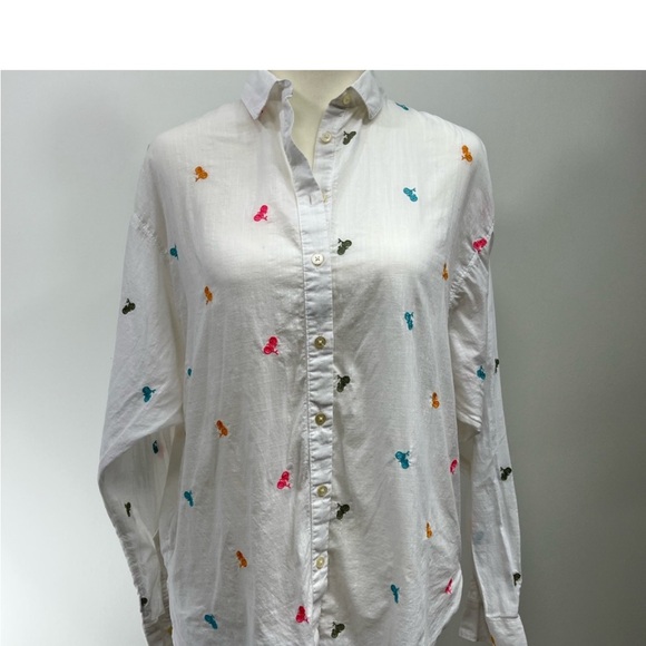 LOFT Tops - LOFT Cotton Embroidered Button Down Shirt Size Small